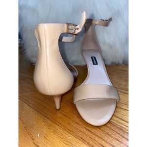 Nine West Nude Kitten Heels